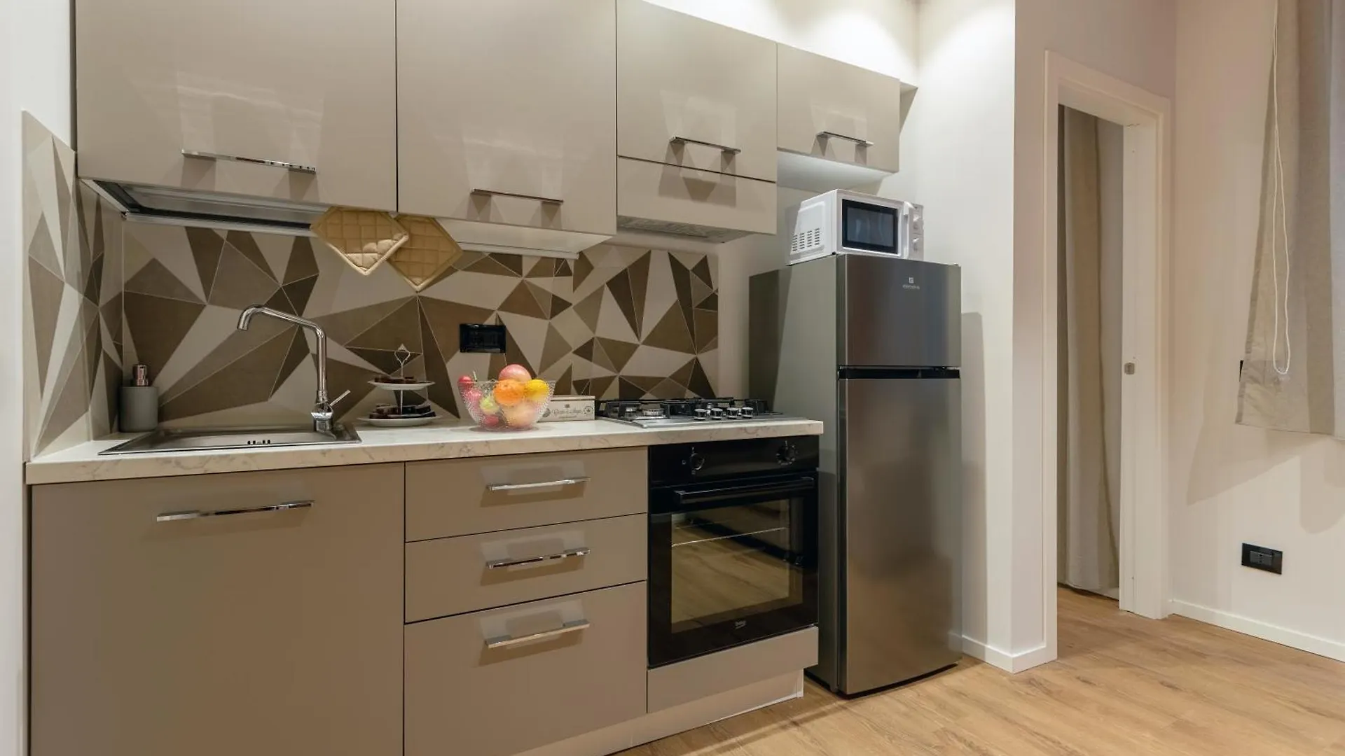 باليرمو Quinto Stabile Rooms&Suite 3*,