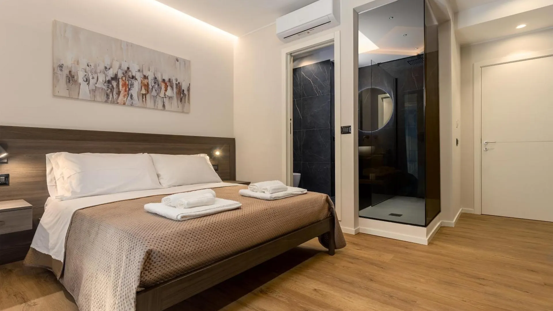 Quinto Stabile Rooms&Suite Palermo 3*,  Italia