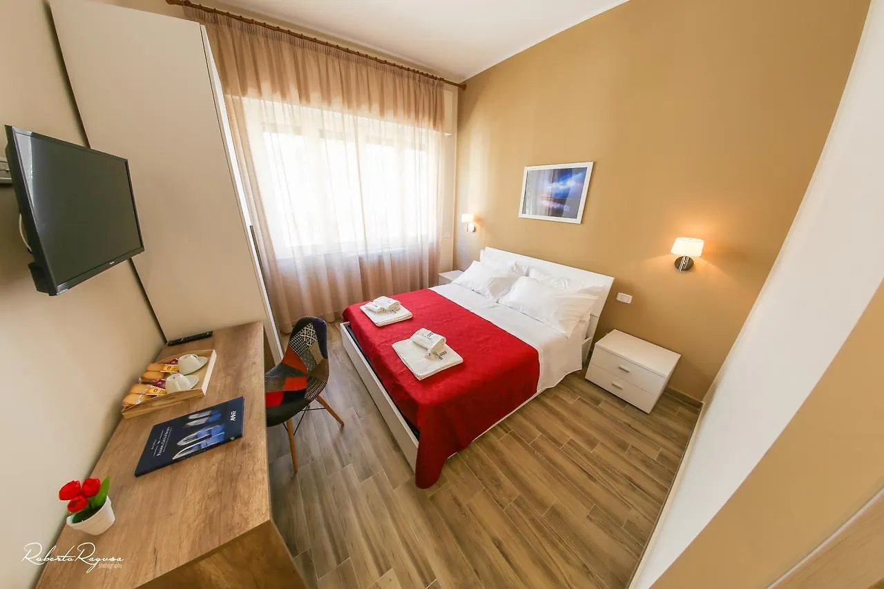 Quinto Stabile Rooms&Suite Palermo 3*,  Italia