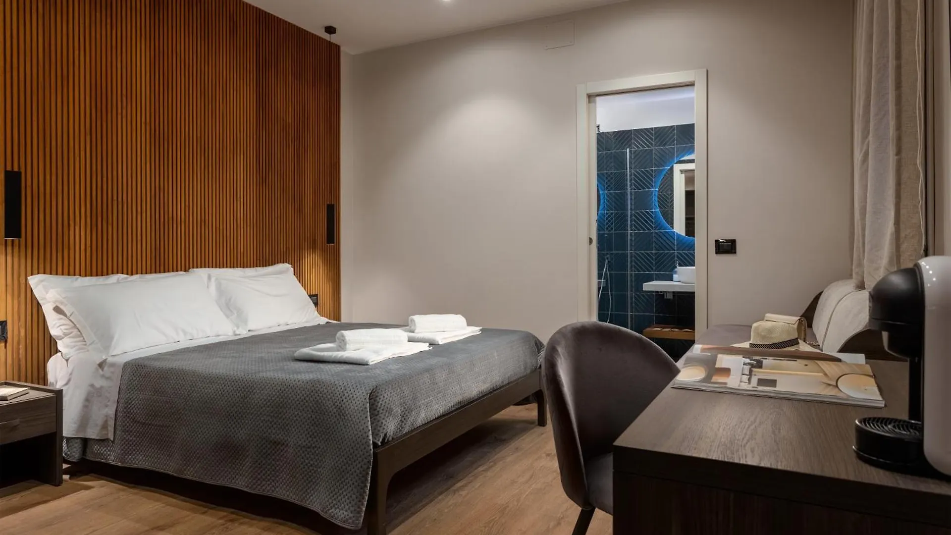 Alojamento de Acomodação e Pequeno-almoço Quinto Stabile Rooms&Suite Palermo